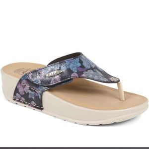 Women's Floral Sandals